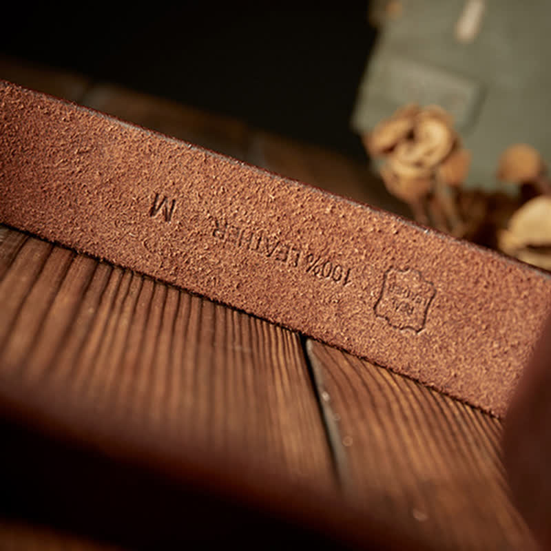 Cinturón de cuero resistente con hebilla de cobre para hombre