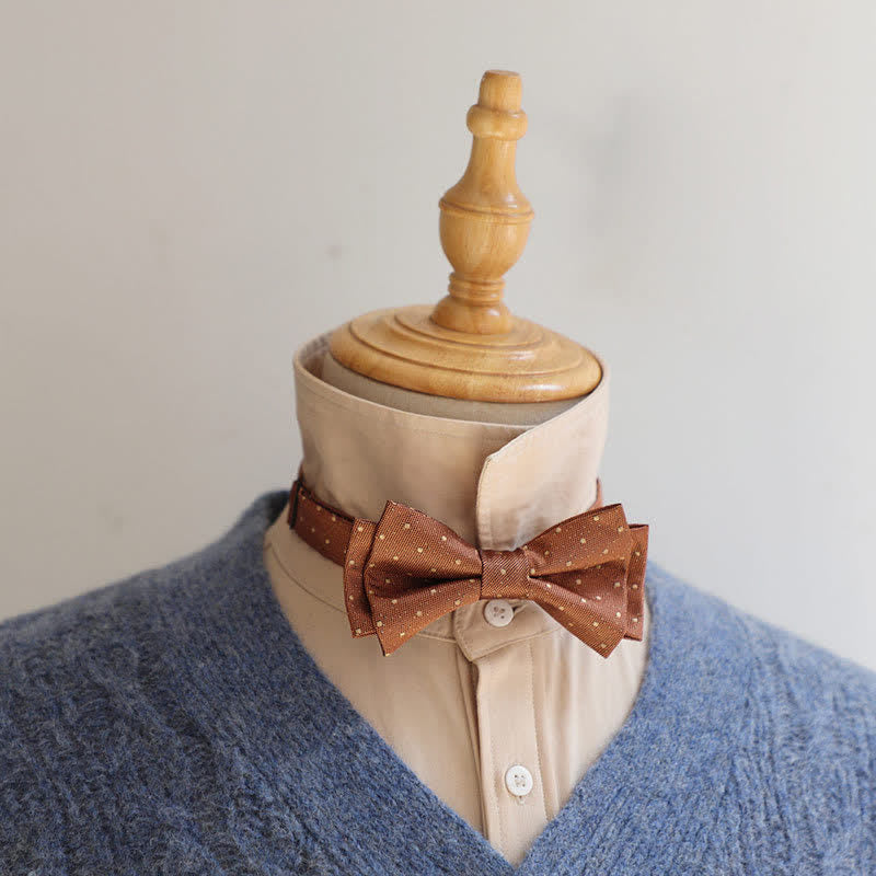 Pajarita elegante de lunares a rayas para hombre