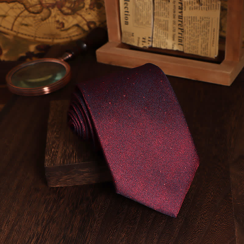 Corbata de lunares burdeos para hombre