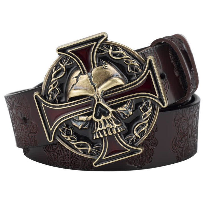 Cinturón de cuero con estampado de calavera en relieve para hombre