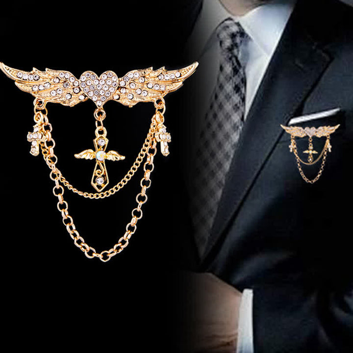 Broche con borlas y cruz de corazón y alas de ángel para hombre