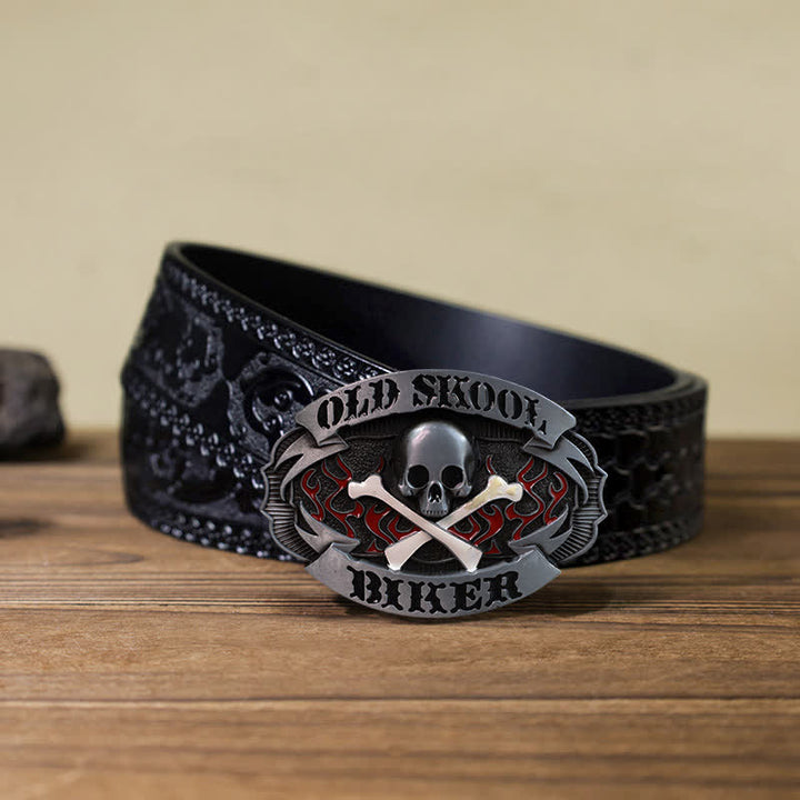 Cinturón de cuero con hebilla de calavera y huesos cruzados para hombre hecho a mano