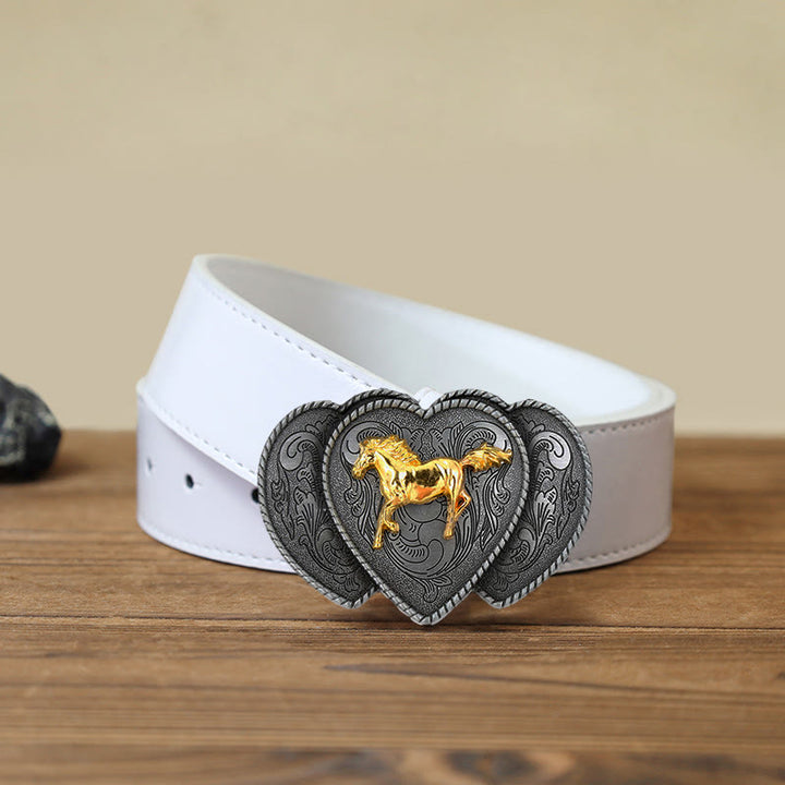 Cinturón de cuero con hebilla triple en forma de corazón y diseño de caballo para hombre