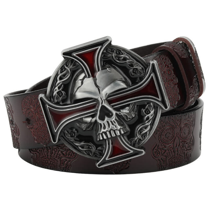 Cinturón de cuero con estampado de calavera en relieve para hombre