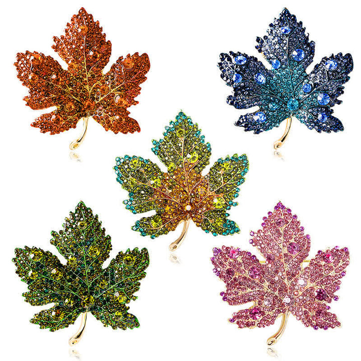 Broche de hoja de arce con cristales de imitación para mujer