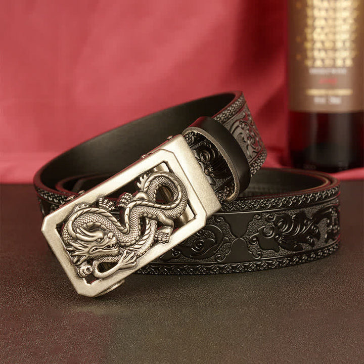Cinturón de cuero con estampado de dragón en espiral para hombre
