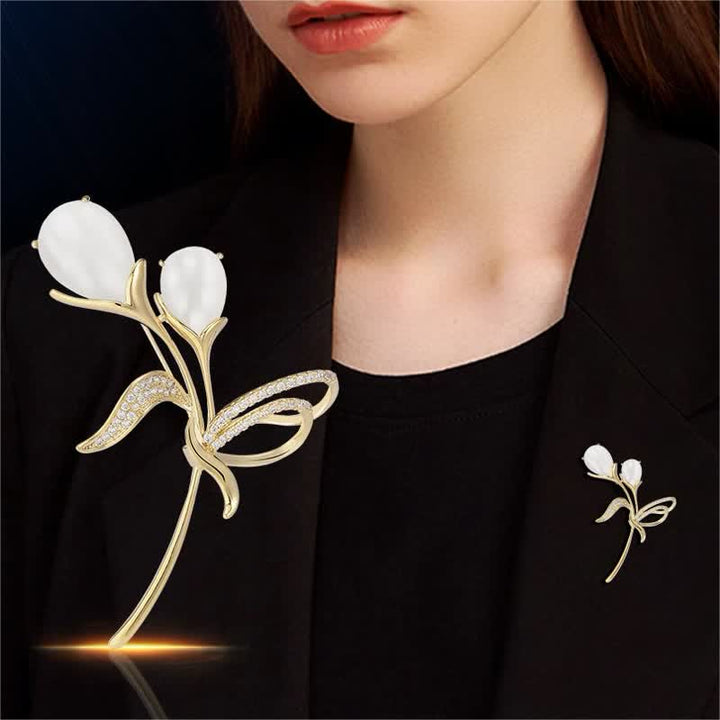 Broche de tulipán con perlas para mujer