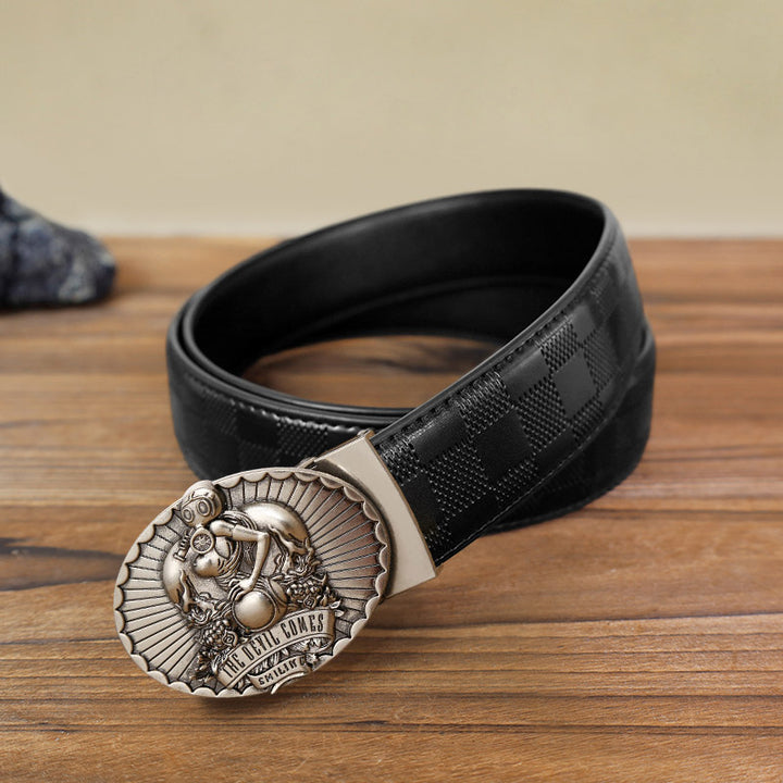 Cinturón de cuero con hebilla automática The Devil Comes Smiling para hombre, hecho a mano