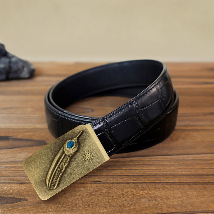 Cinturón de cuero con hebilla automática color turquesa y plumas en relieve para hombre hecho a mano
