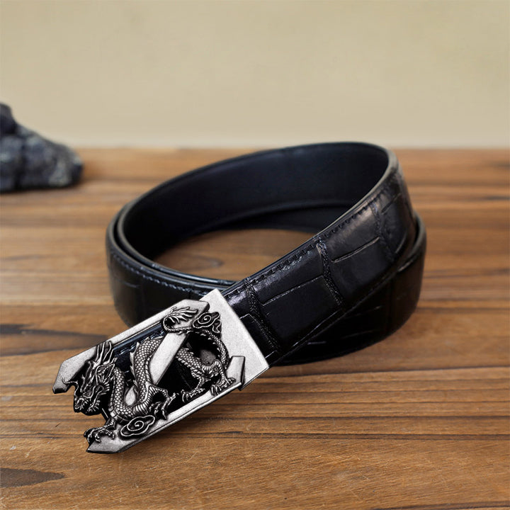 Cinturón de cuero con hebilla automática con diseño de dragón y letra Z para hombre
