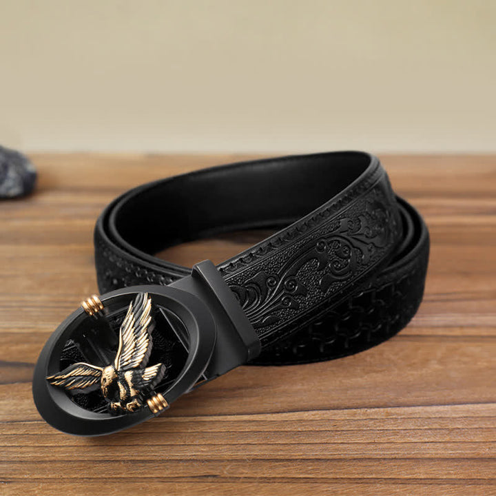 Cinturón de cuero con hebilla automática hueca negra con diseño de águila para hombre