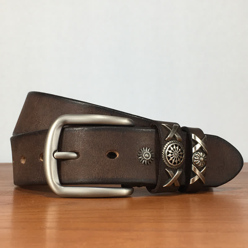 Cinturón de cuero con tachuelas y remaches exclusivo para hombre hecho a mano