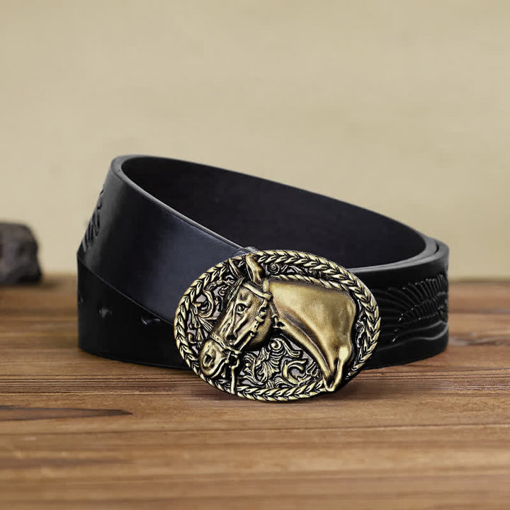Cinturón de cuero con hebilla de cabeza de caballo grabada para hombre