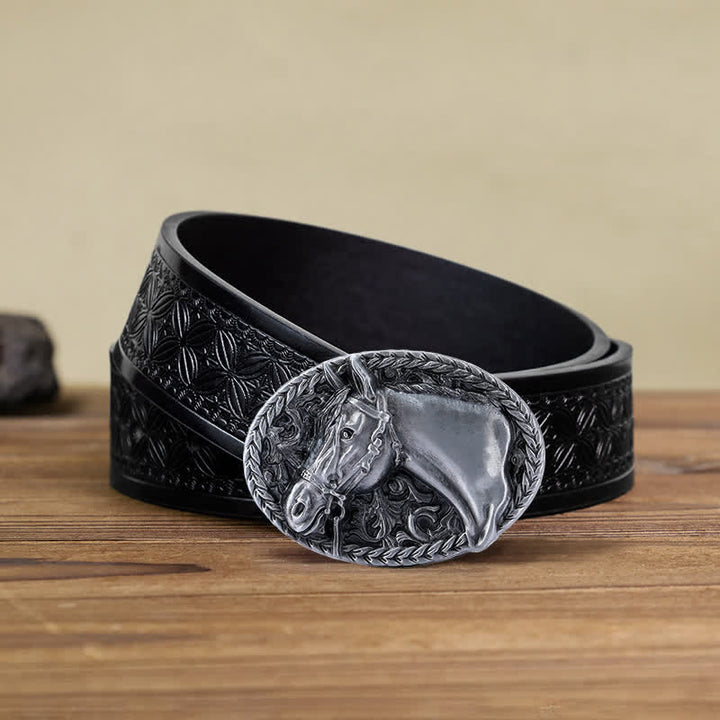 Cinturón de cuero con hebilla de cabeza de caballo grabada para hombre