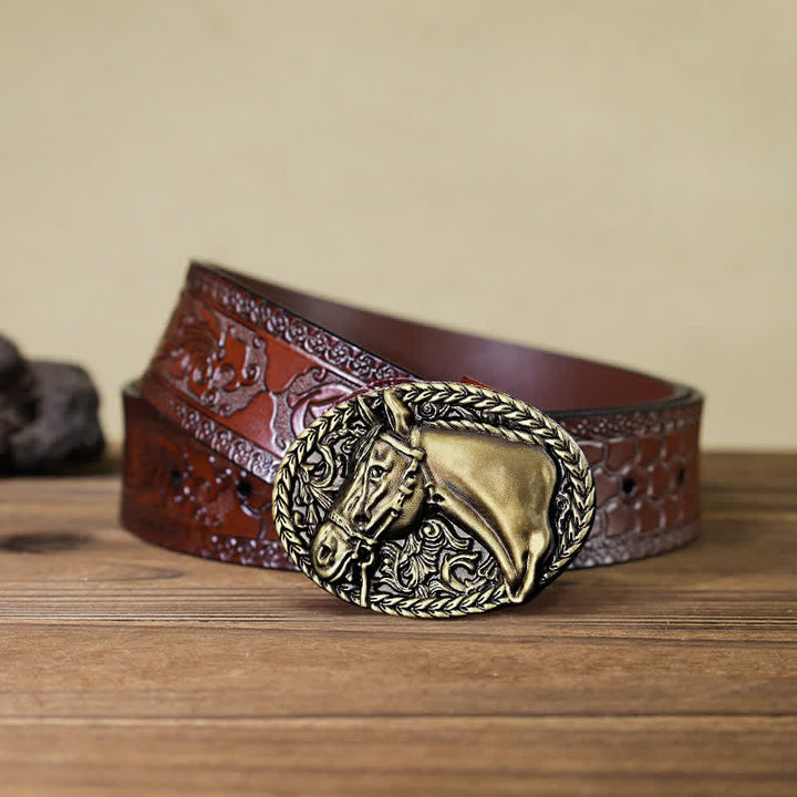 Cinturón de cuero con hebilla de cabeza de caballo grabada para hombre