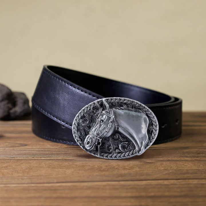 Cinturón de cuero con hebilla de cabeza de caballo grabada para hombre