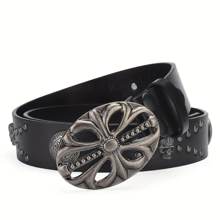 Cinturón de cuero con remaches y diseño de esqueleto vintage de estilo bohemio.