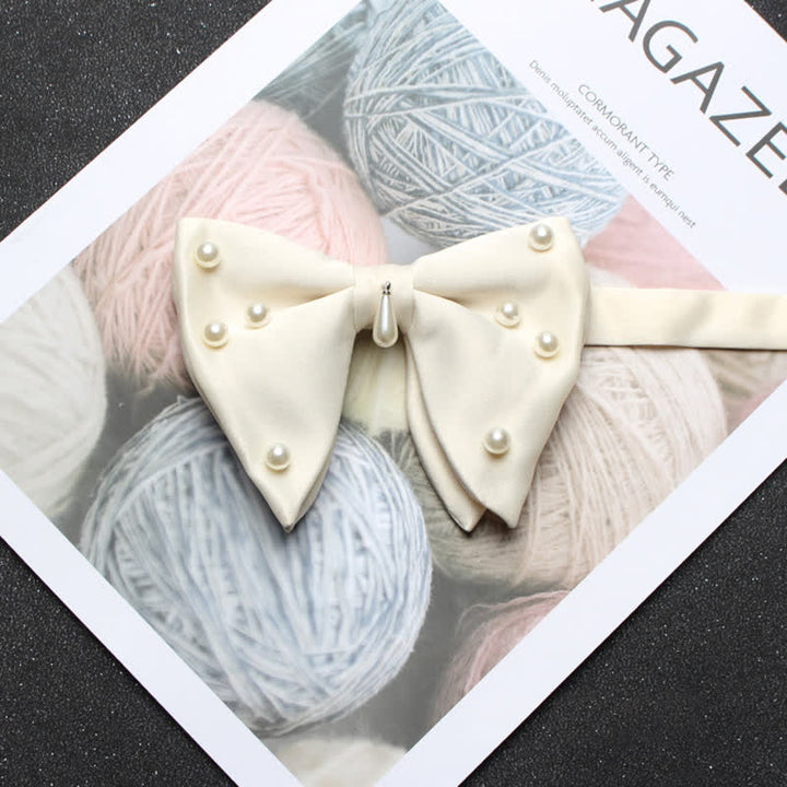Pajarita elegante de gran tamaño con perlas y punta para hombre