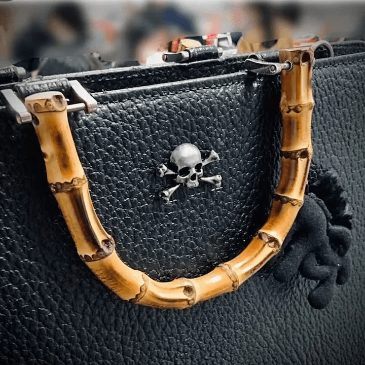 Impresionante broche de calavera gótica retro