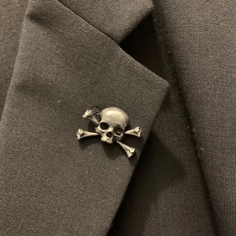 Impresionante broche de calavera gótica retro