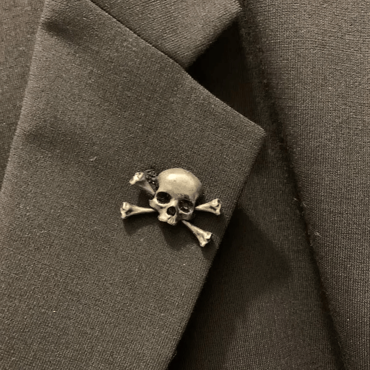Impresionante broche de calavera gótica retro