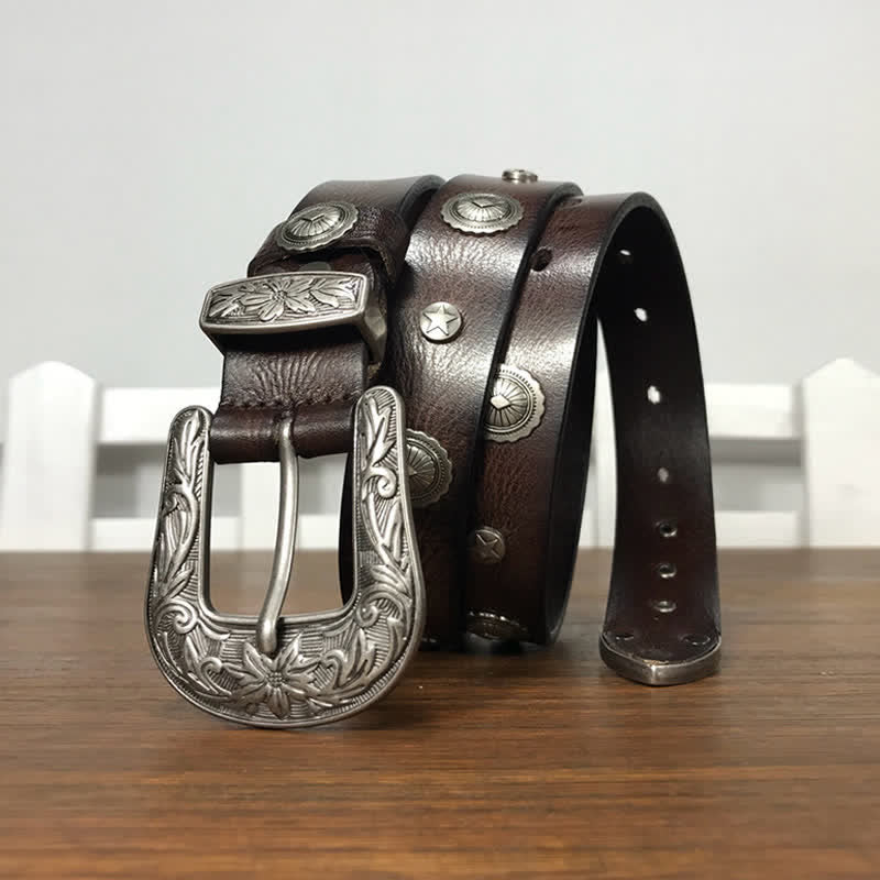 Cinturón de cuero con tachuelas y remaches redondos decorativos con personalidad