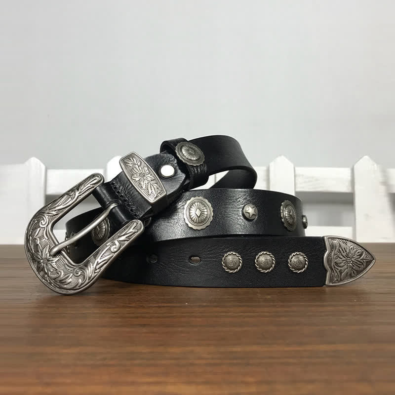 Cinturón de cuero con tachuelas y remaches redondos decorativos con personalidad