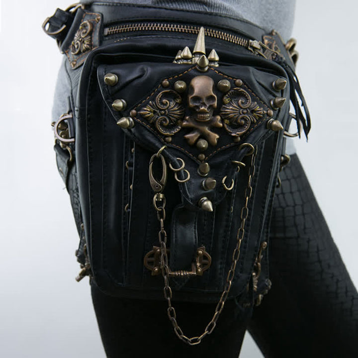 Riñonera estilo gótico retro steampunk con calaveras y tachuelas