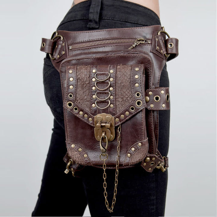 Riñonera de viaje estilo steampunk con cadena gótica marrón