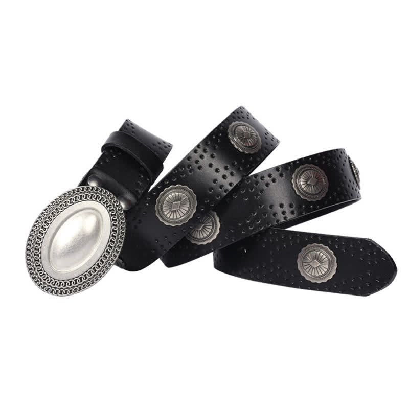 Cinturón de cuero con remaches y hebilla ovalada de estilo vintage para hombre