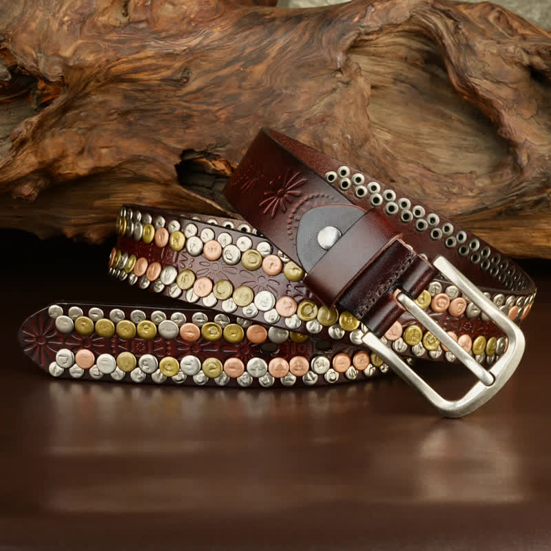 Cinturón de cuero con tachuelas y botones multicolores para hombre