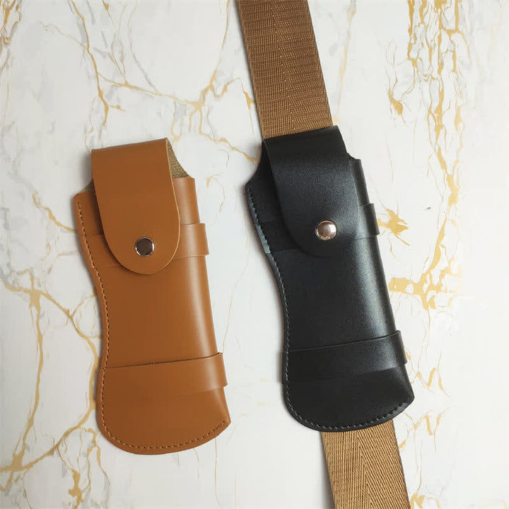 Funda de cuero para cuchillo plegable de senderismo.