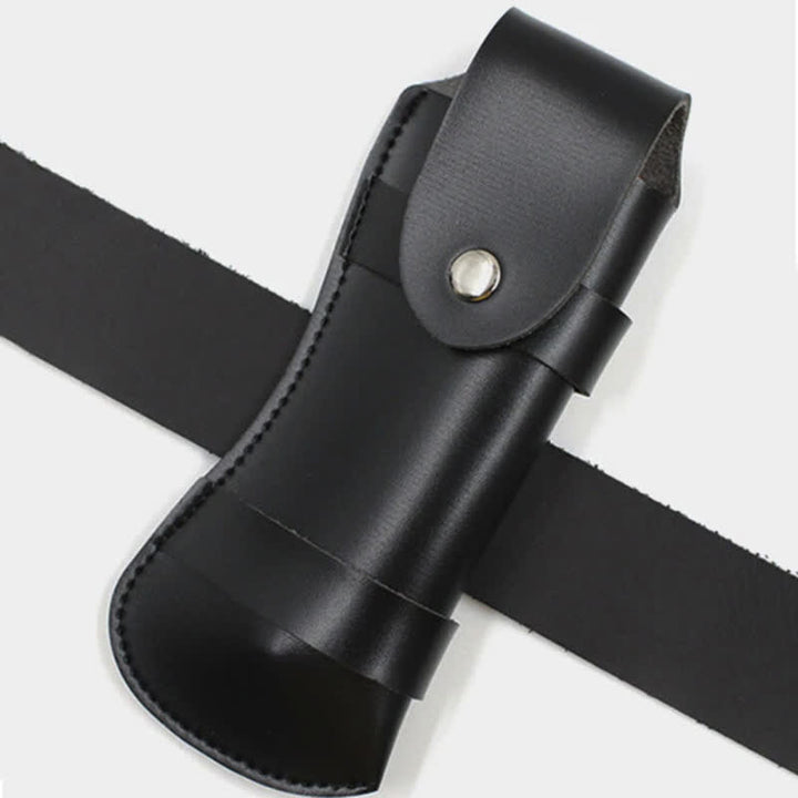 Funda de cuero para cuchillo plegable de senderismo.