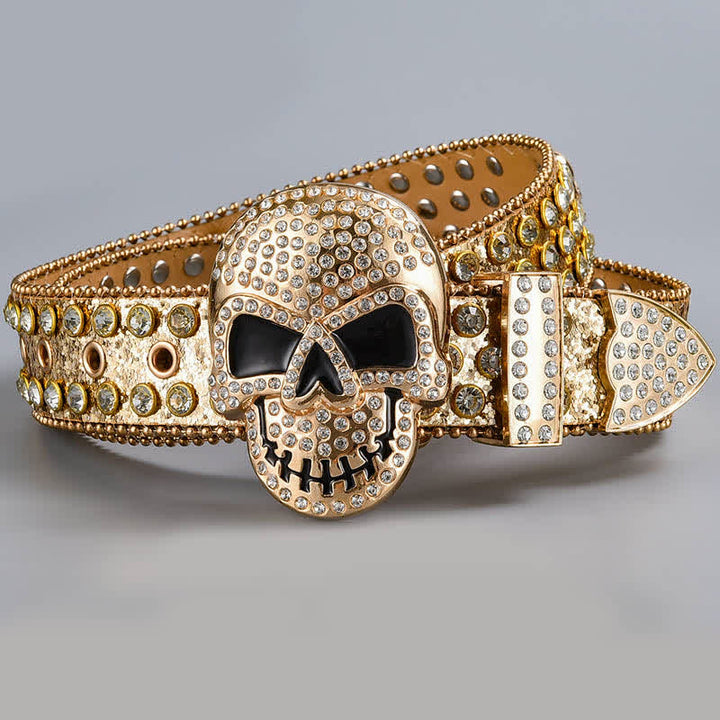 Cinturón de cuero con cuentas de diamantes de imitación y diseño de fantasmas punk.