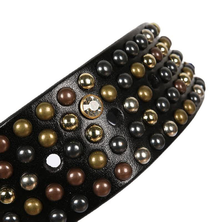 Cinturón de cuero con remaches y tachuelas de diamantes de imitación con estilo