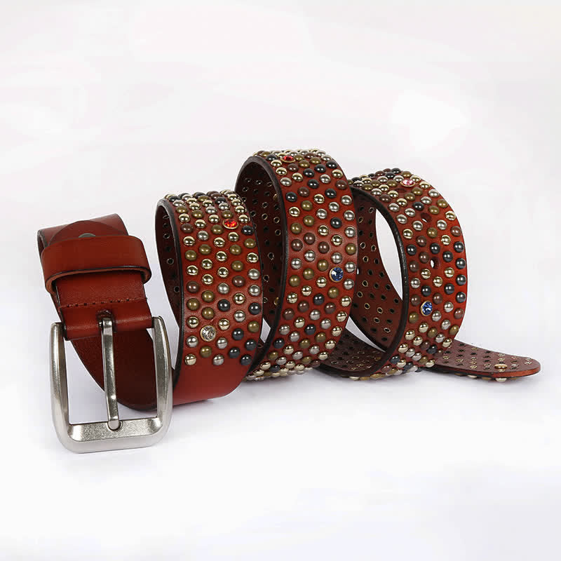 Cinturón de cuero con remaches y tachuelas de diamantes de imitación con estilo