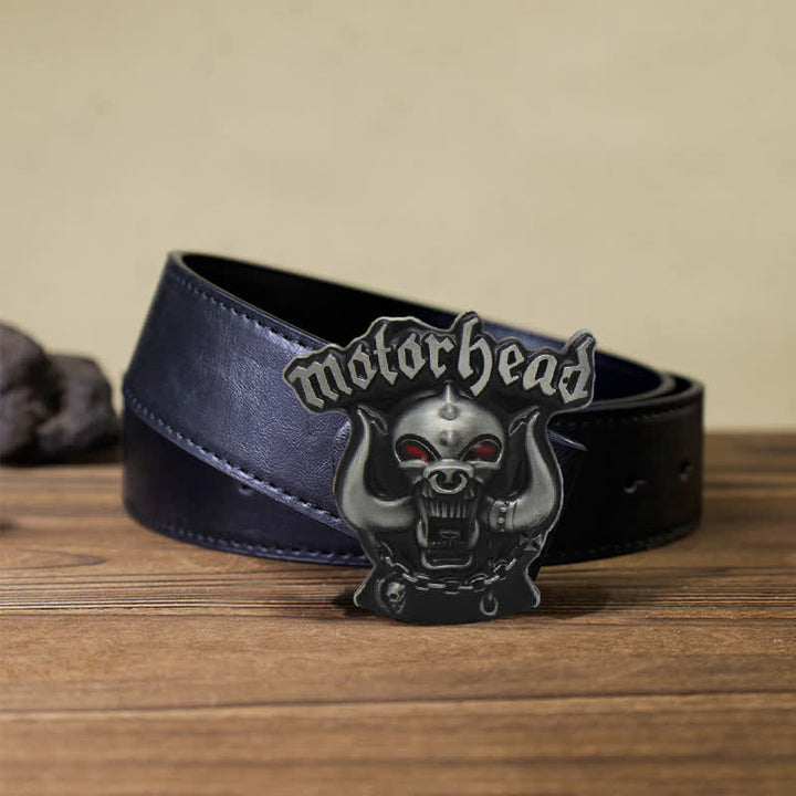 Cinturón de cuero con hebilla esmaltada y diseño de calavera con motor para hombre