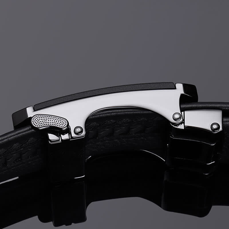 Cinturón de piel con hebilla automática hueca y estampado de cocodrilo para hombre