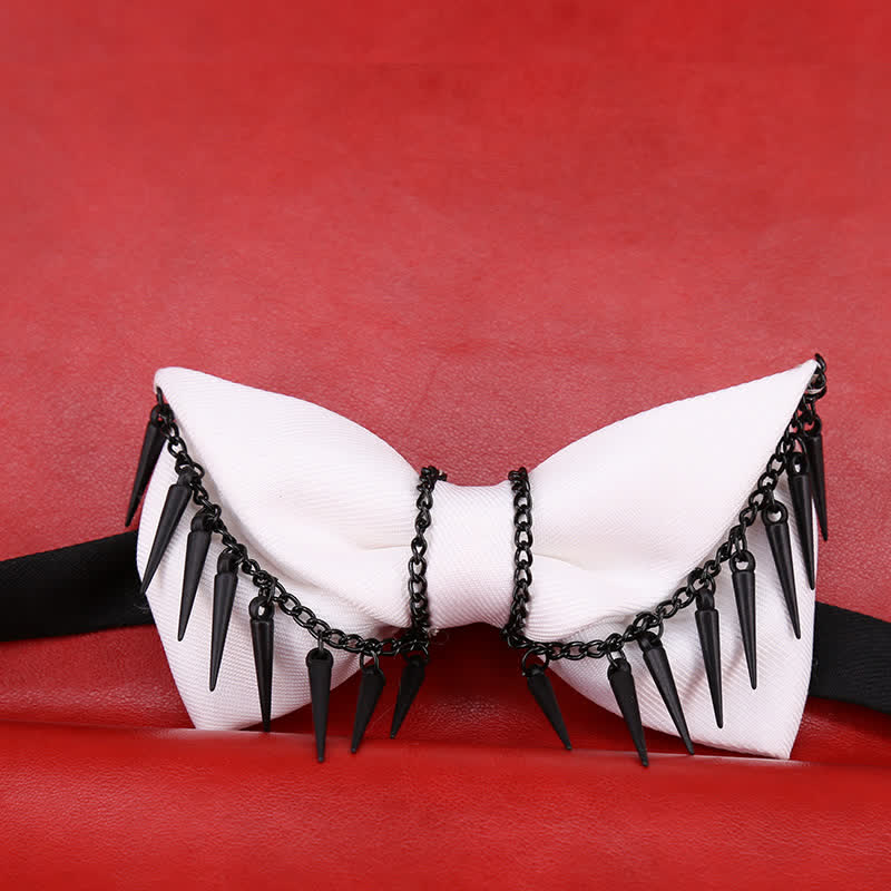 Pajarita con borlas y remaches de estilo punk para hombre