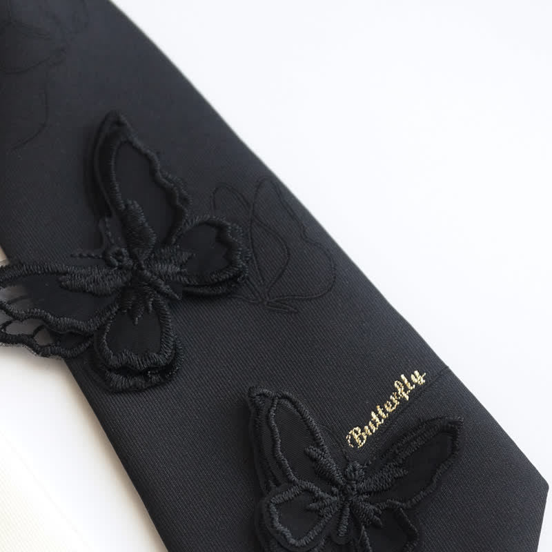 Corbata pequeña de mariposa de estilo informal preatada para hombre