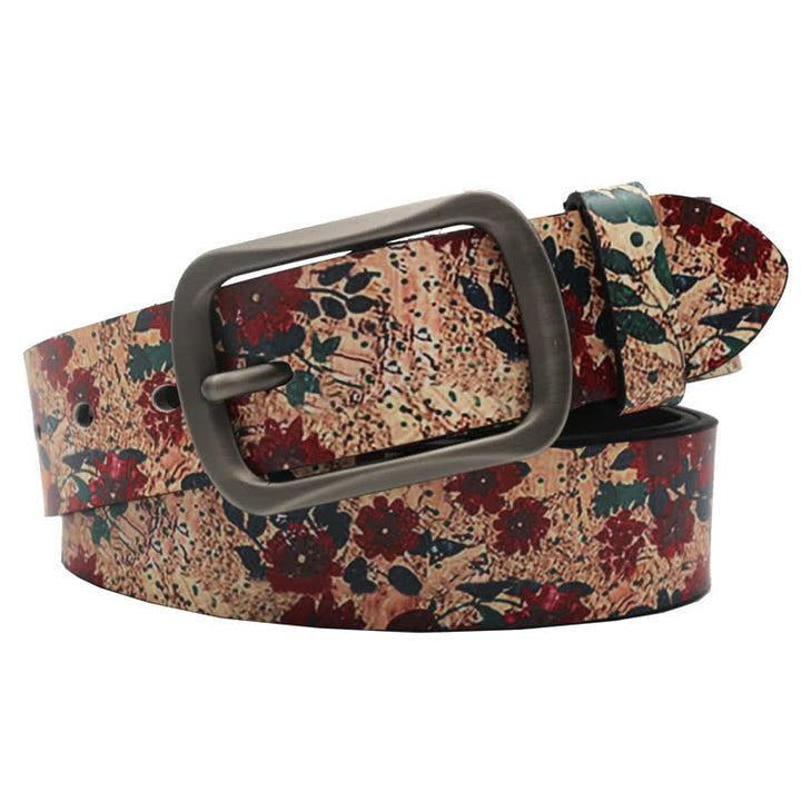 Cinturón de piel con estampado de hojas y flores rojas decoradas