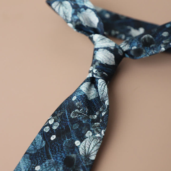 Corbata elegante retro con estampado floral para hombre