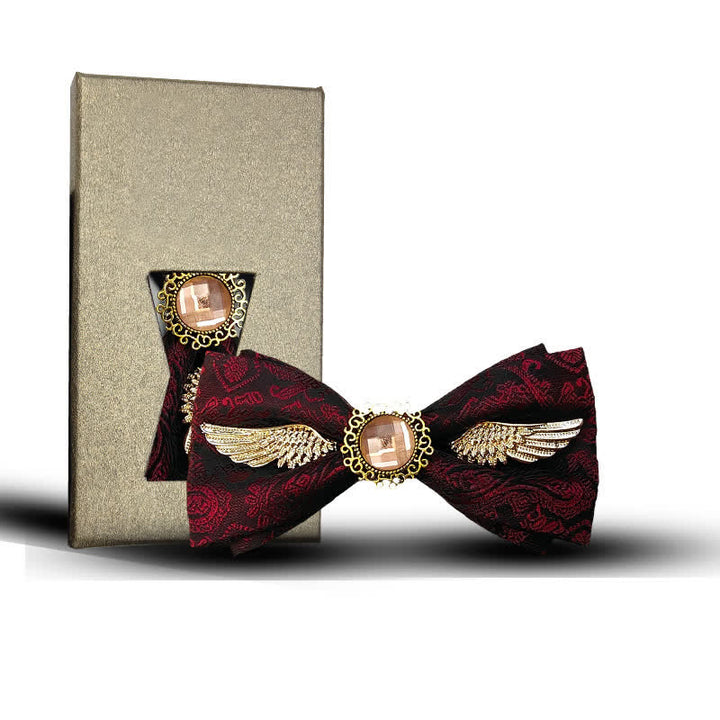 Pajarita de traje con piedras preciosas y alas doradas para hombre