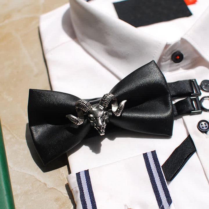 Pajarita de cuero con cabeza de cabra negra creativa para hombre