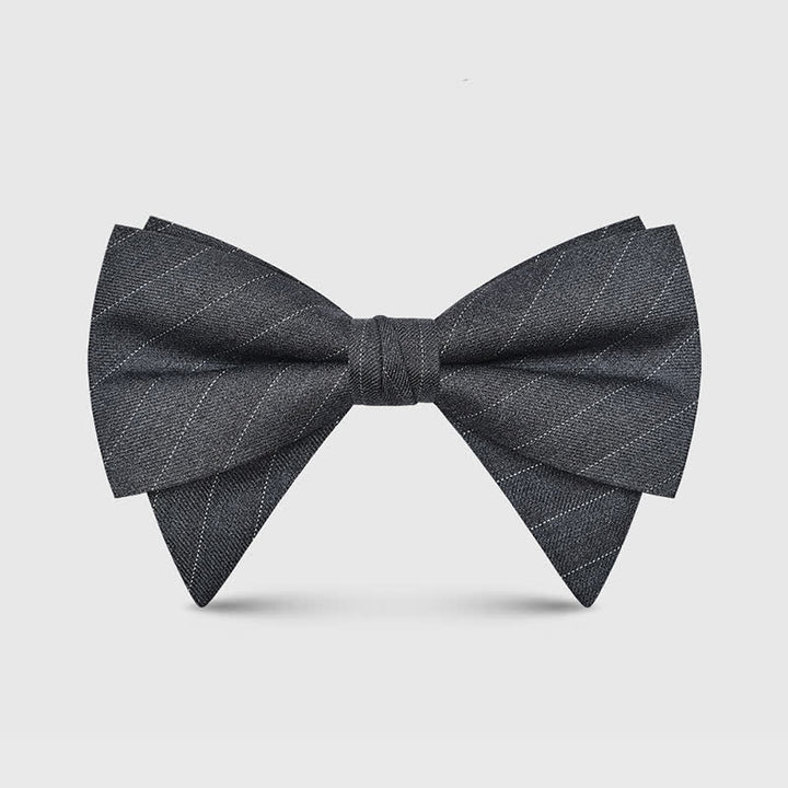 Pajarita clásica grande y elegante con punta extragrande para hombre