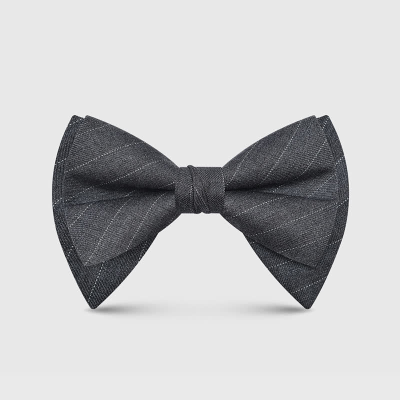 Pajarita clásica grande y elegante con punta extragrande para hombre