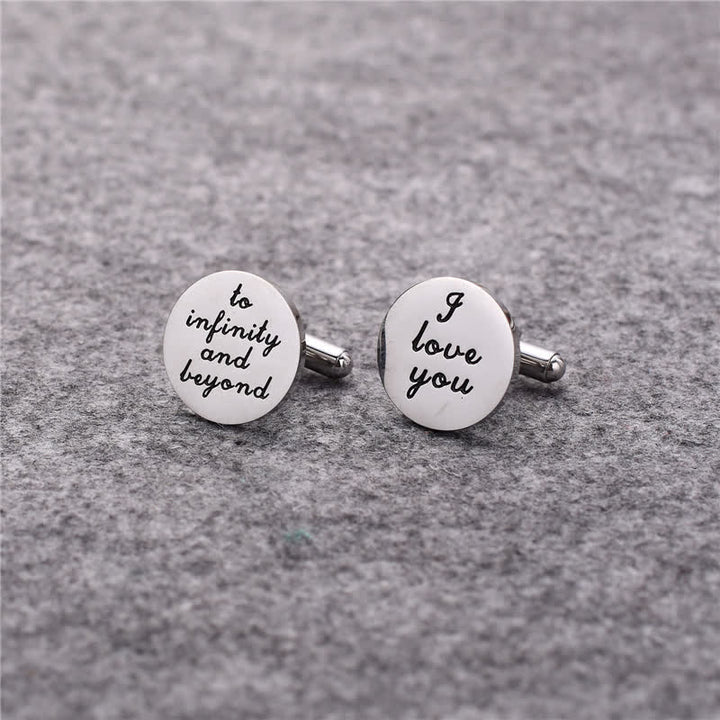 Gemelos para hombre con la frase "Te amo hasta el infinito y más allá"