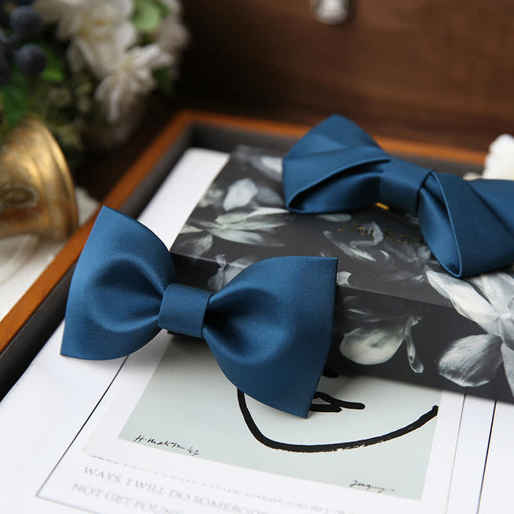 Pajarita clásica sencilla de color liso para boda para hombre