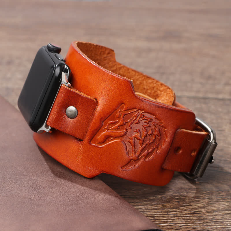 Pulsera de cuero con diseño de lobo y relieve punk