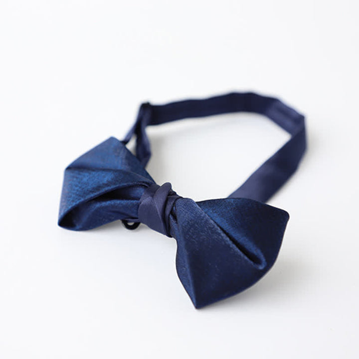 Pajarita de color liso azul marino para hombre
